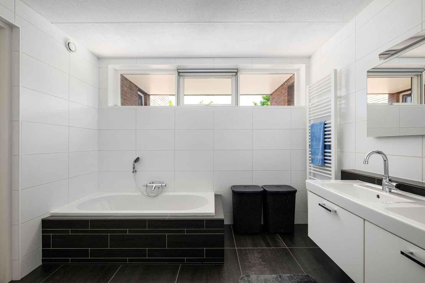 Foto 34 van Burgemeester Van de Lindelaan 6