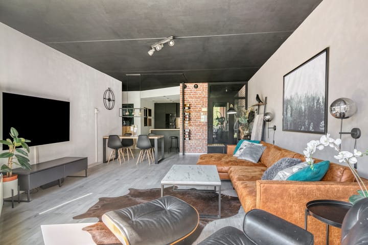 Foto 2 van Boomberg 105