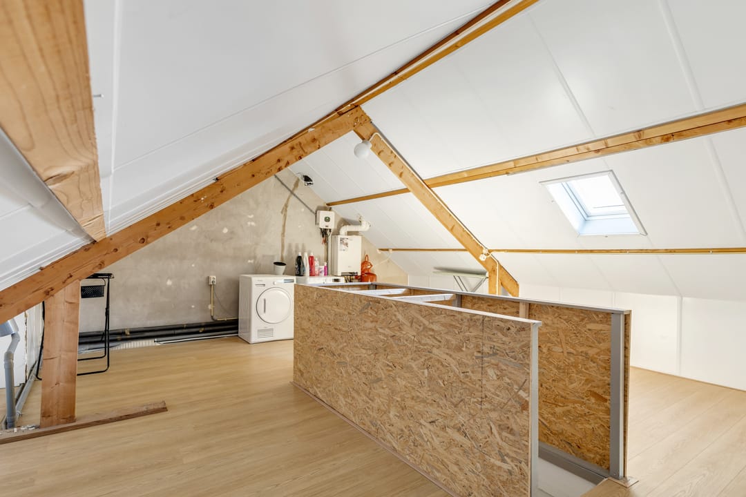 Photo 38 of Lingestraat 9