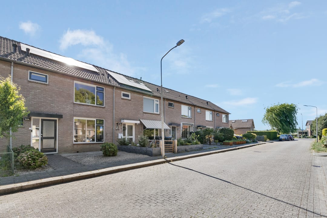 Photo 46 of Lingestraat 9