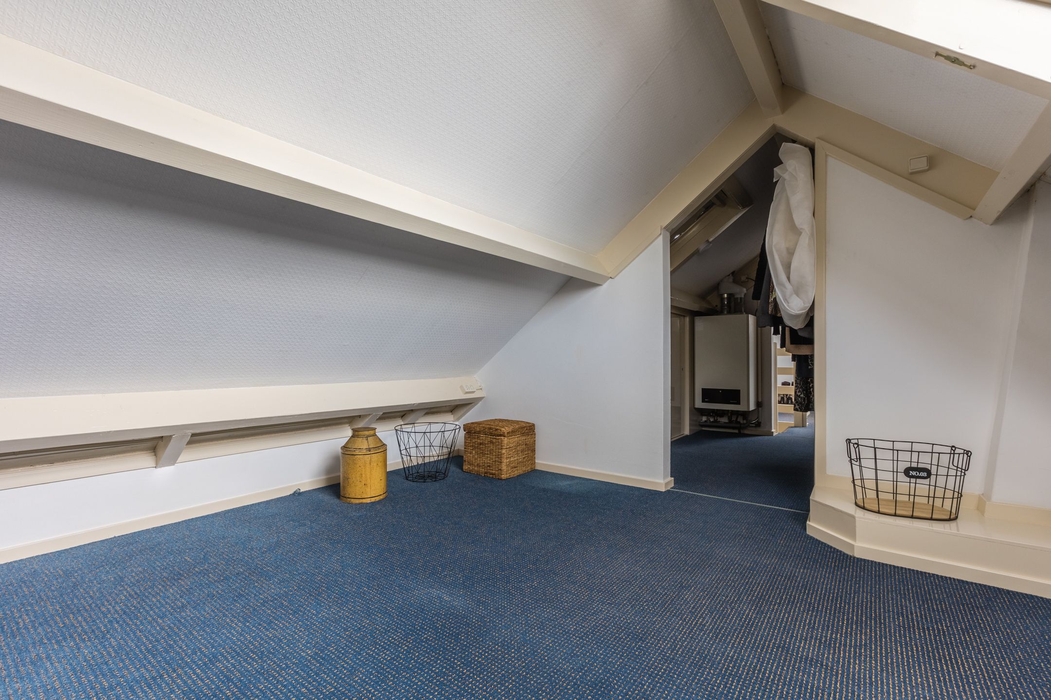 Foto 30 van Smachtkamp 1-B