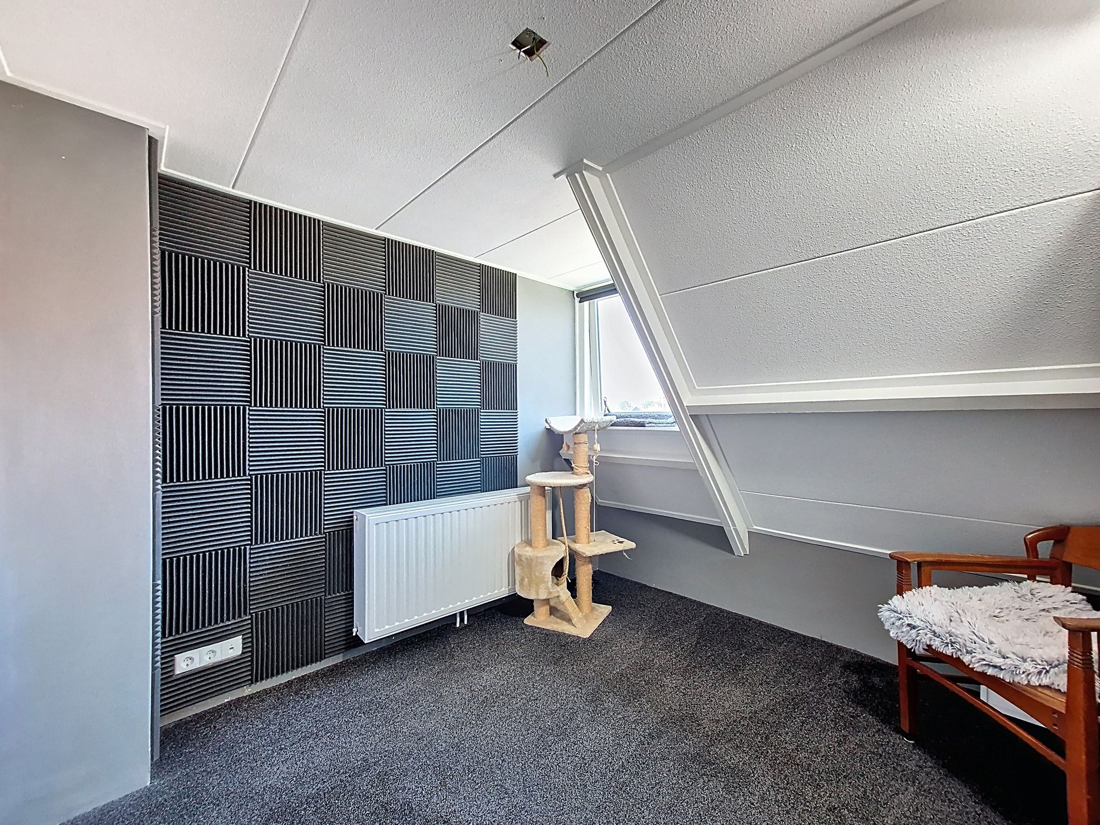 Foto 15 van Monseigneur Luijpenstraat 9