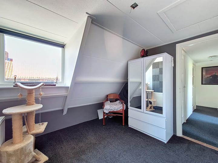 Foto 16 van Monseigneur Luijpenstraat 9