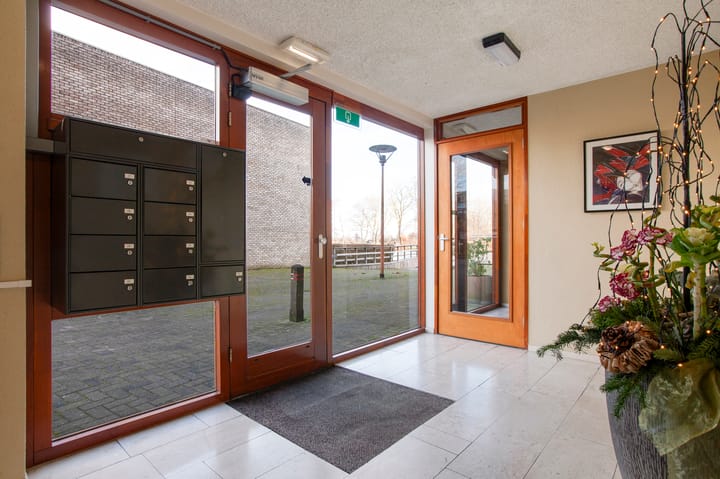 Foto 9 van Breevaarthoek 30