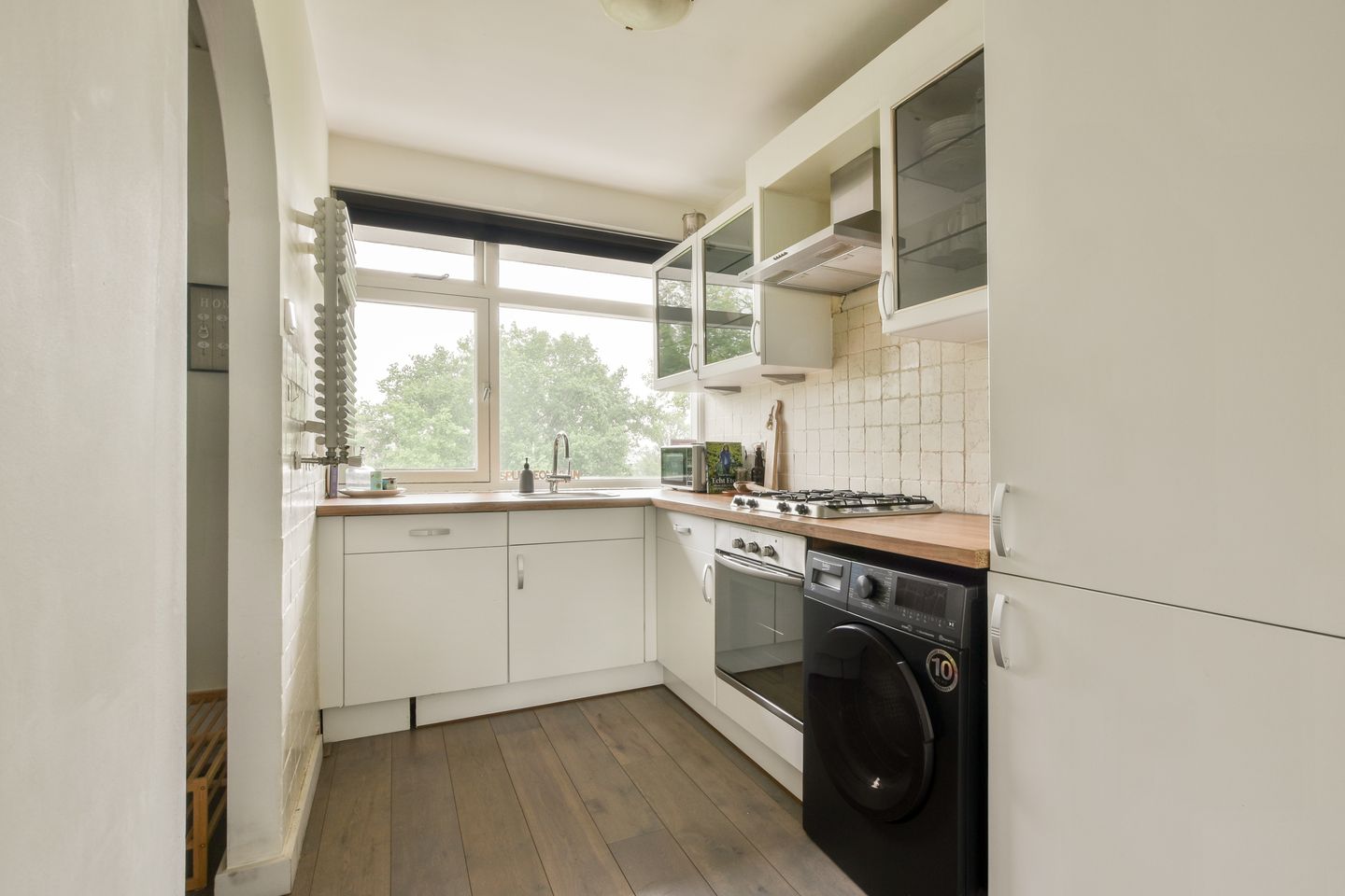 Photo 10 of Spurgeonlaan 146