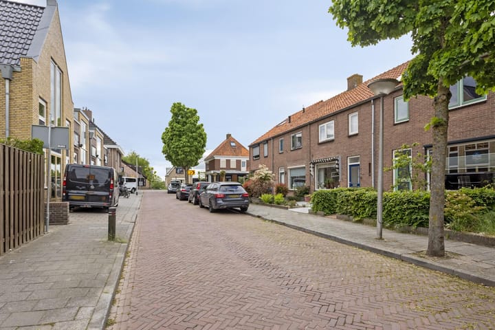 Foto 29 van Veenstraat 10