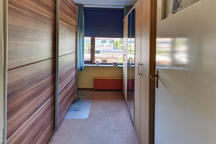 Foto 29 van Van Schendelstraat 21