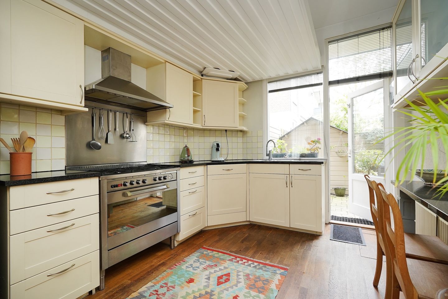 Photo 10 of Ahornstraat 101