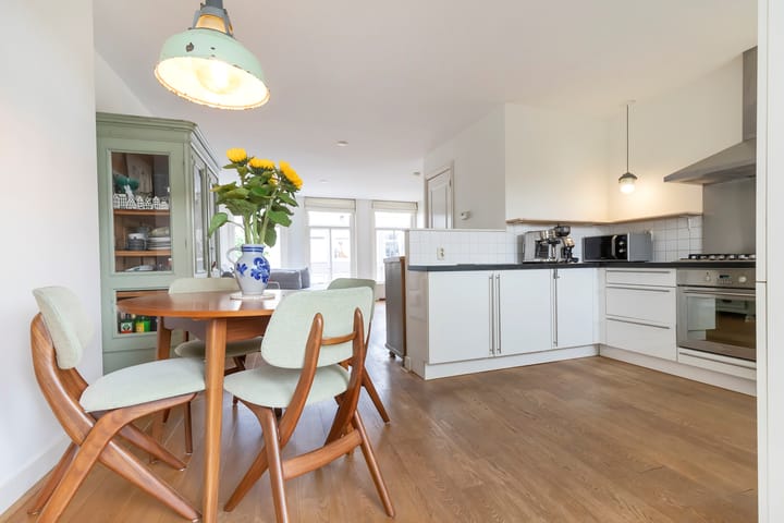 Photo 5 of Saenredamstraat 4-A3