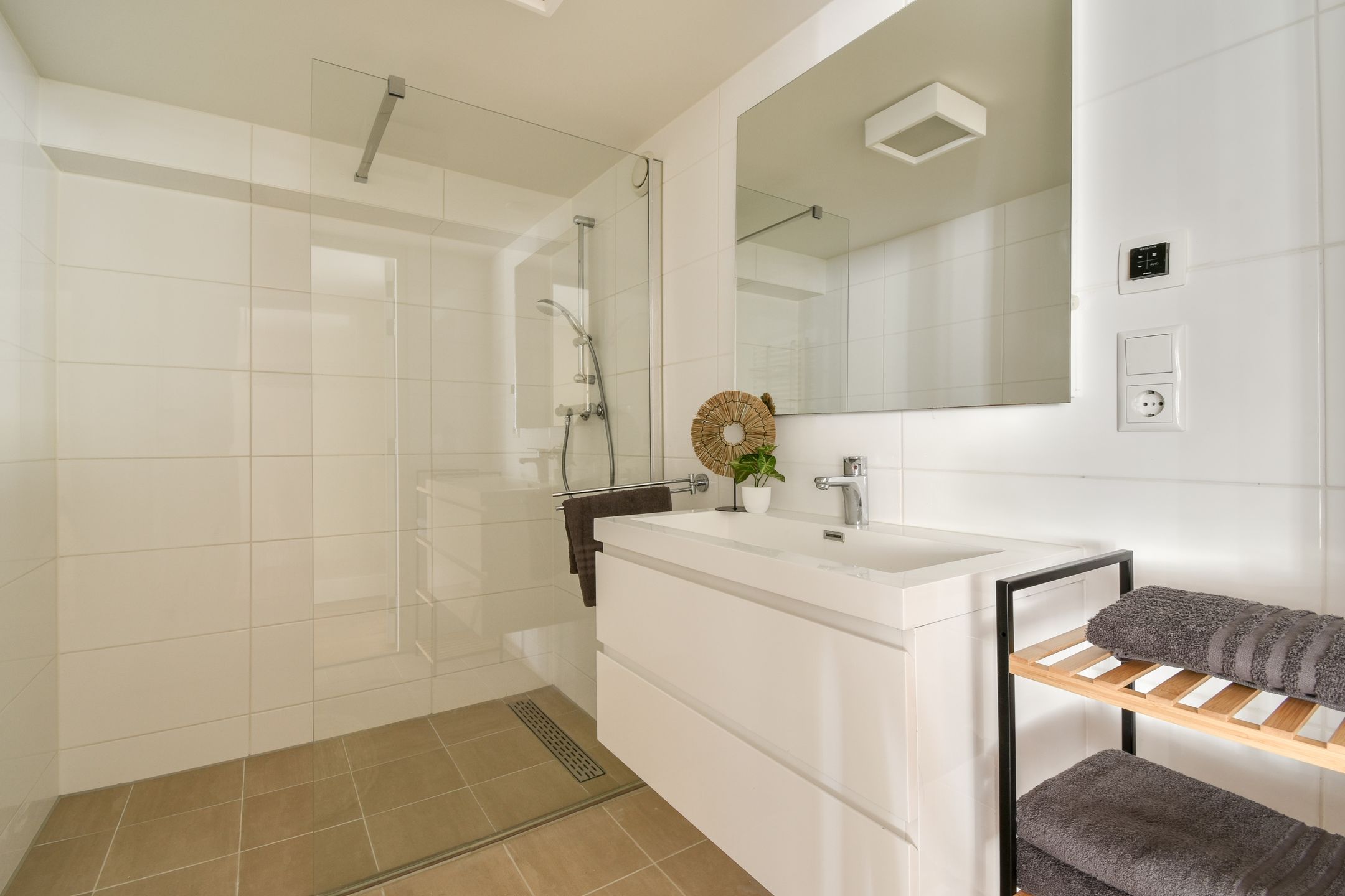 Foto 21 van Raamweg 12