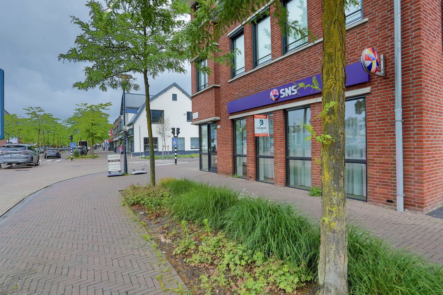 Bekijk foto 3 van Gronausestraat 1307