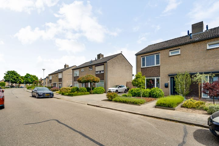 Foto 27 van Prins Willem Alexanderstraat 52