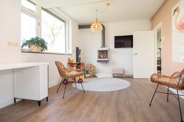 Foto 32 van Karstraat 13