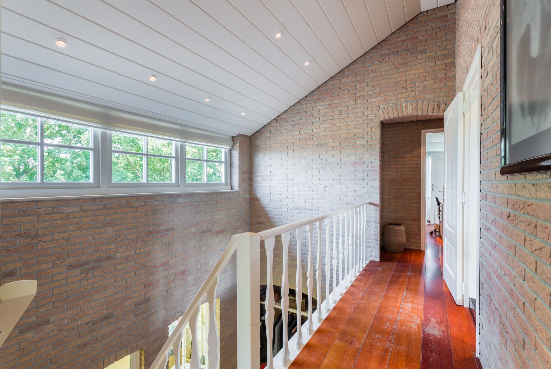 Photo 27 of Kloosterweg 17