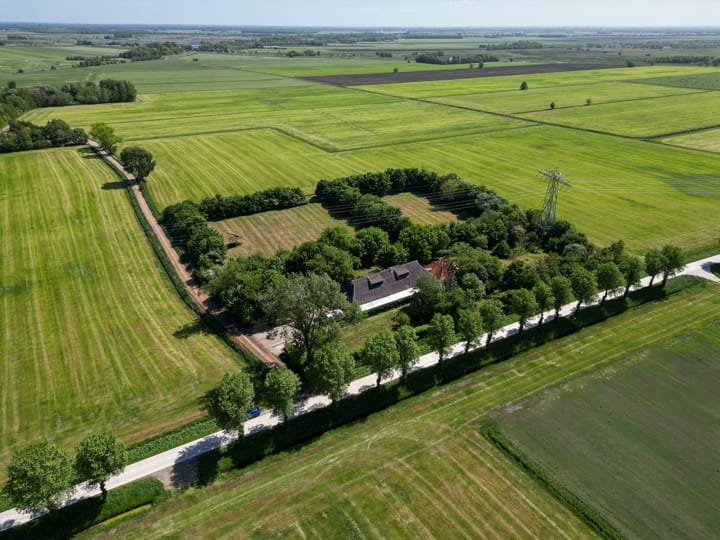 Photo 4 of Luddeweersterweg 1