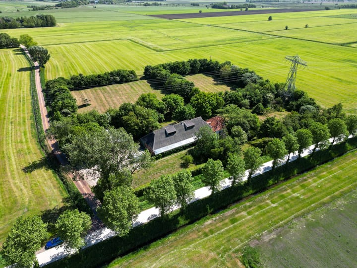 Photo 5 of Luddeweersterweg 1