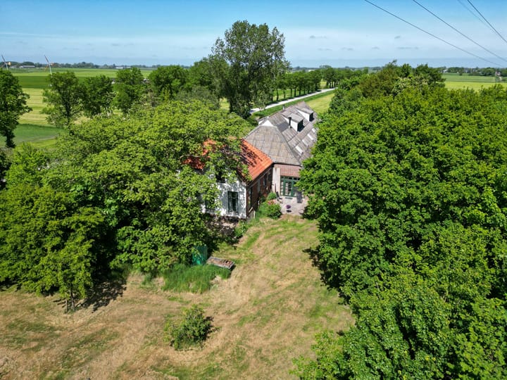 Photo 13 of Luddeweersterweg 1