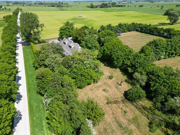 Photo 15 of Luddeweersterweg 1