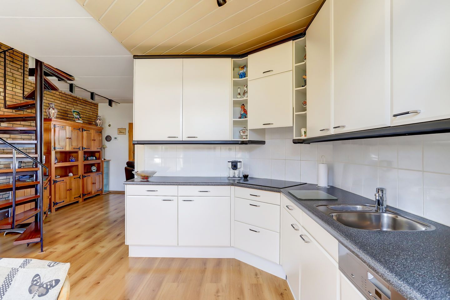 Photo 14 of Dimmerlaan 64