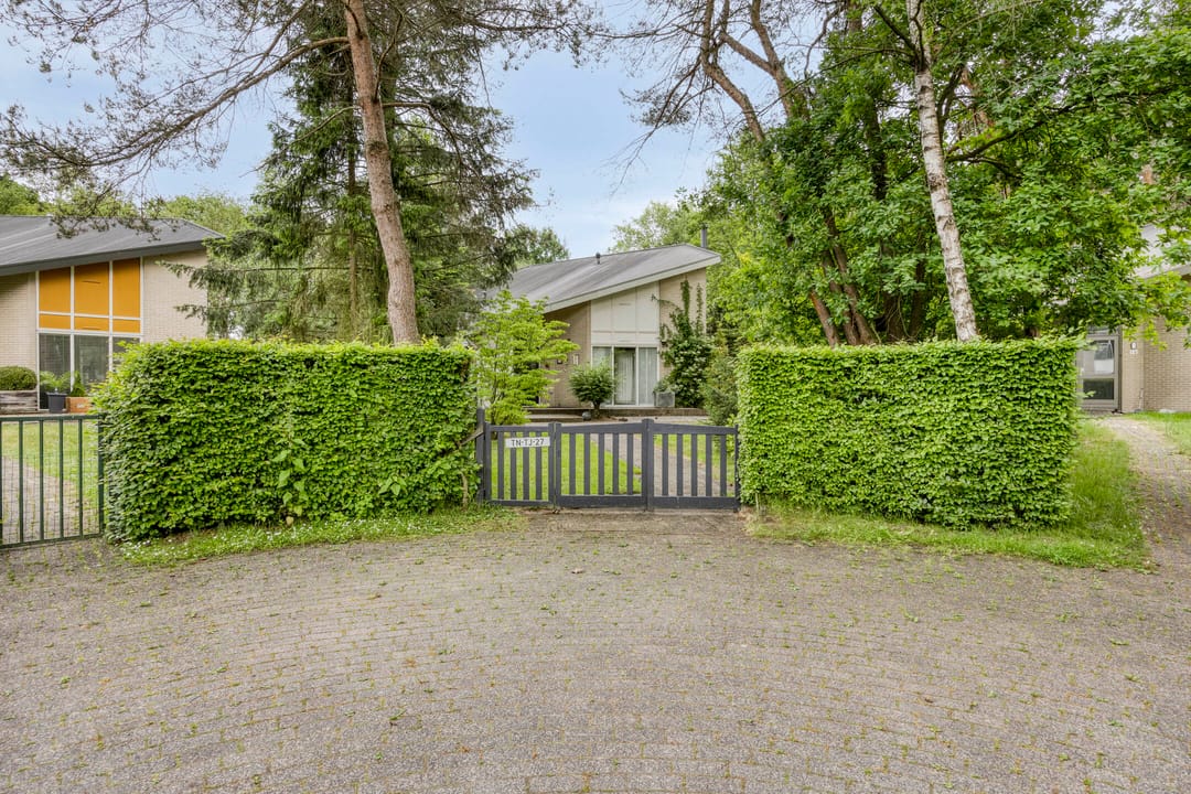 Photo 8 of Scheibaan 17-17