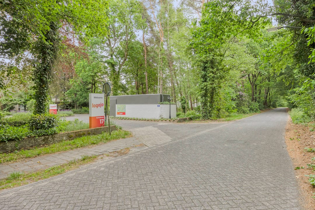 Photo 38 of Scheibaan 17-17