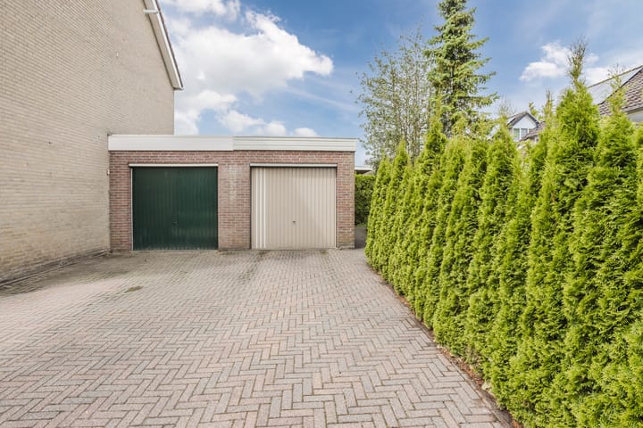 Foto 37 van Generaal S.H. Spoorlaan 1