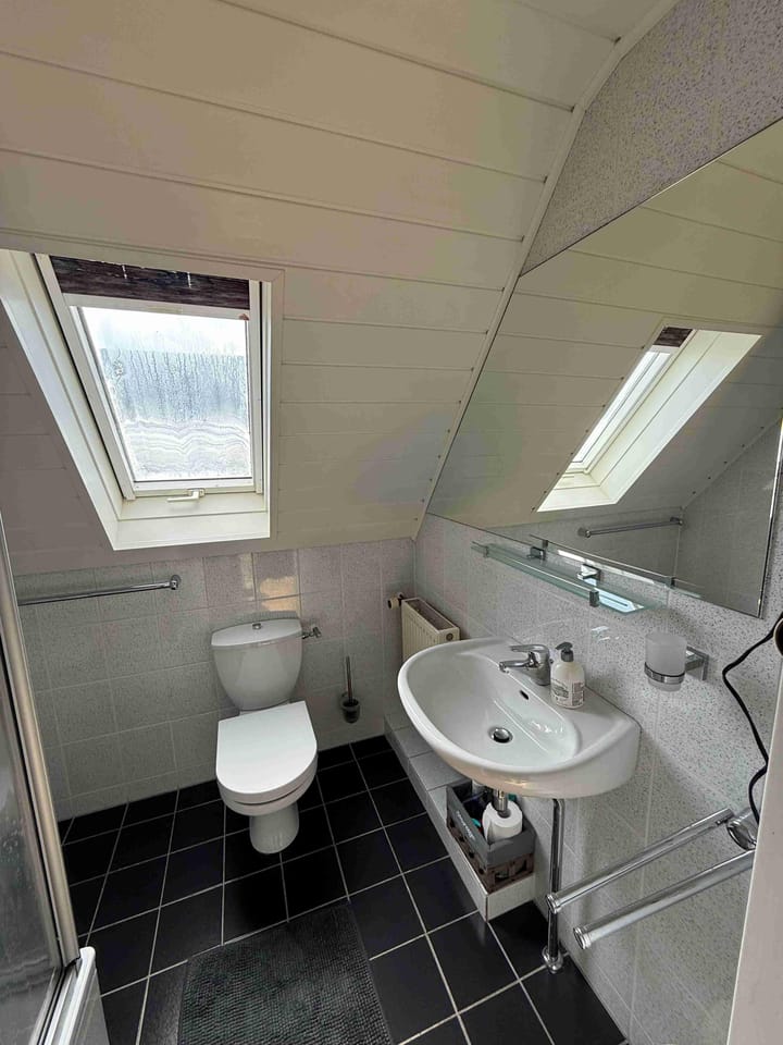 Foto 26 van Droge Wijmersweg 5-015