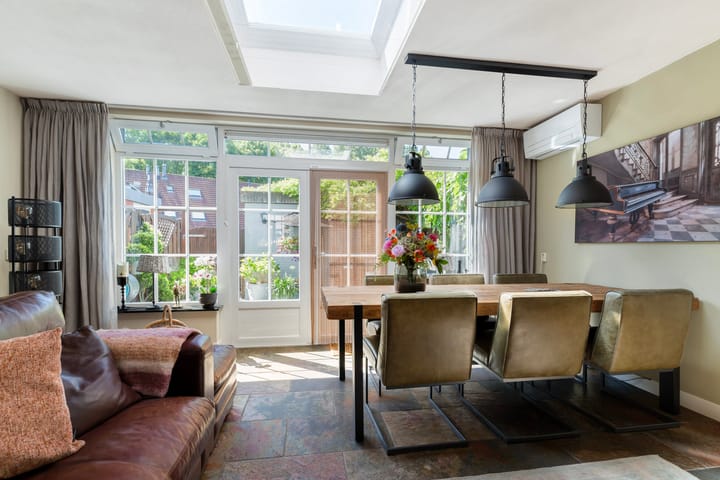 Foto 12 van Westerflierstraat 9