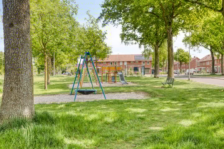 Foto 28 van Leliestraat 46