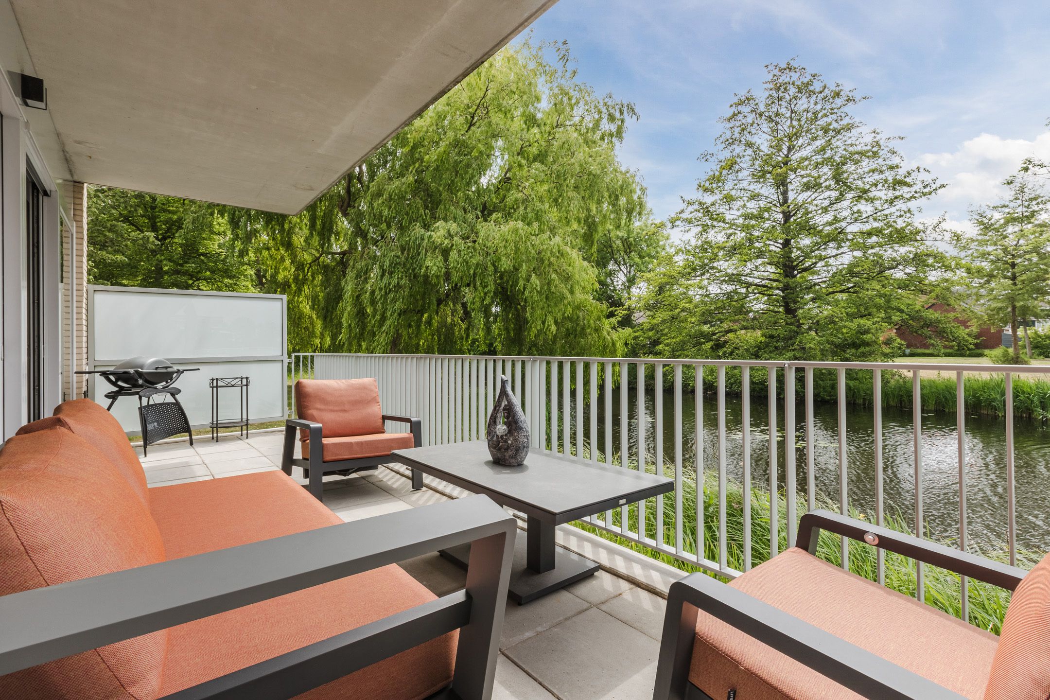 Foto 9 van Koraal 102