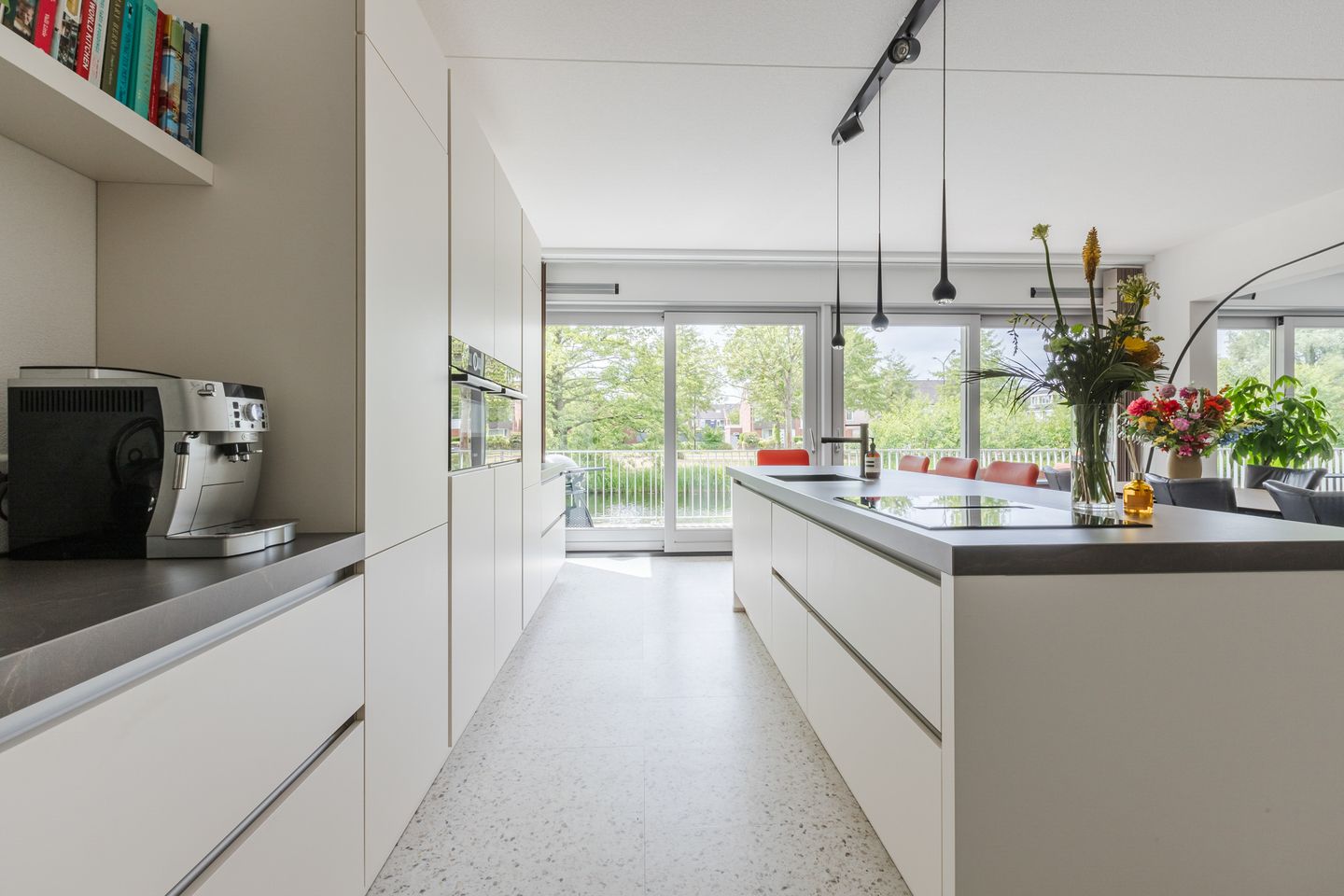 Foto 19 van Koraal 102