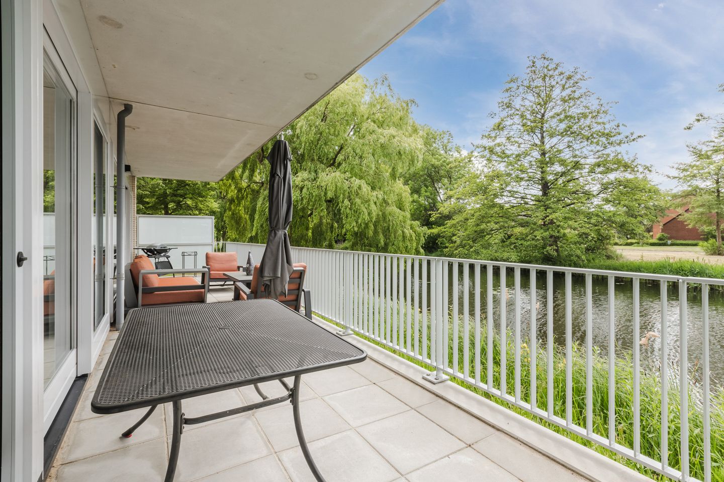 Foto 35 van Koraal 102