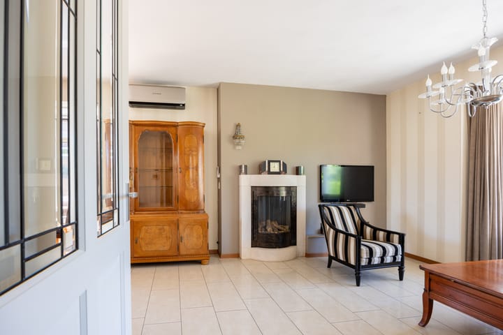 Photo 10 of Grotestraat 32-A