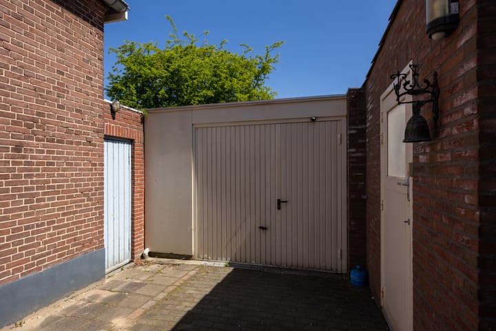 Photo 29 of Grotestraat 32-A