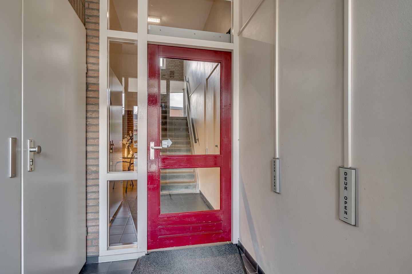 Foto 5 van 1e Graaf van Loonstraat 17-B