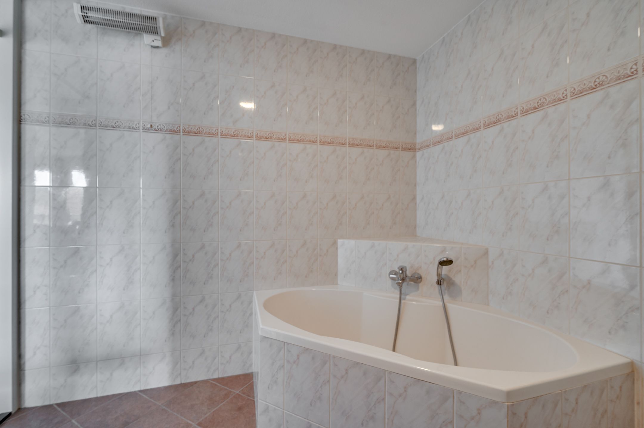 Foto 30 van 1e Graaf van Loonstraat 17-B