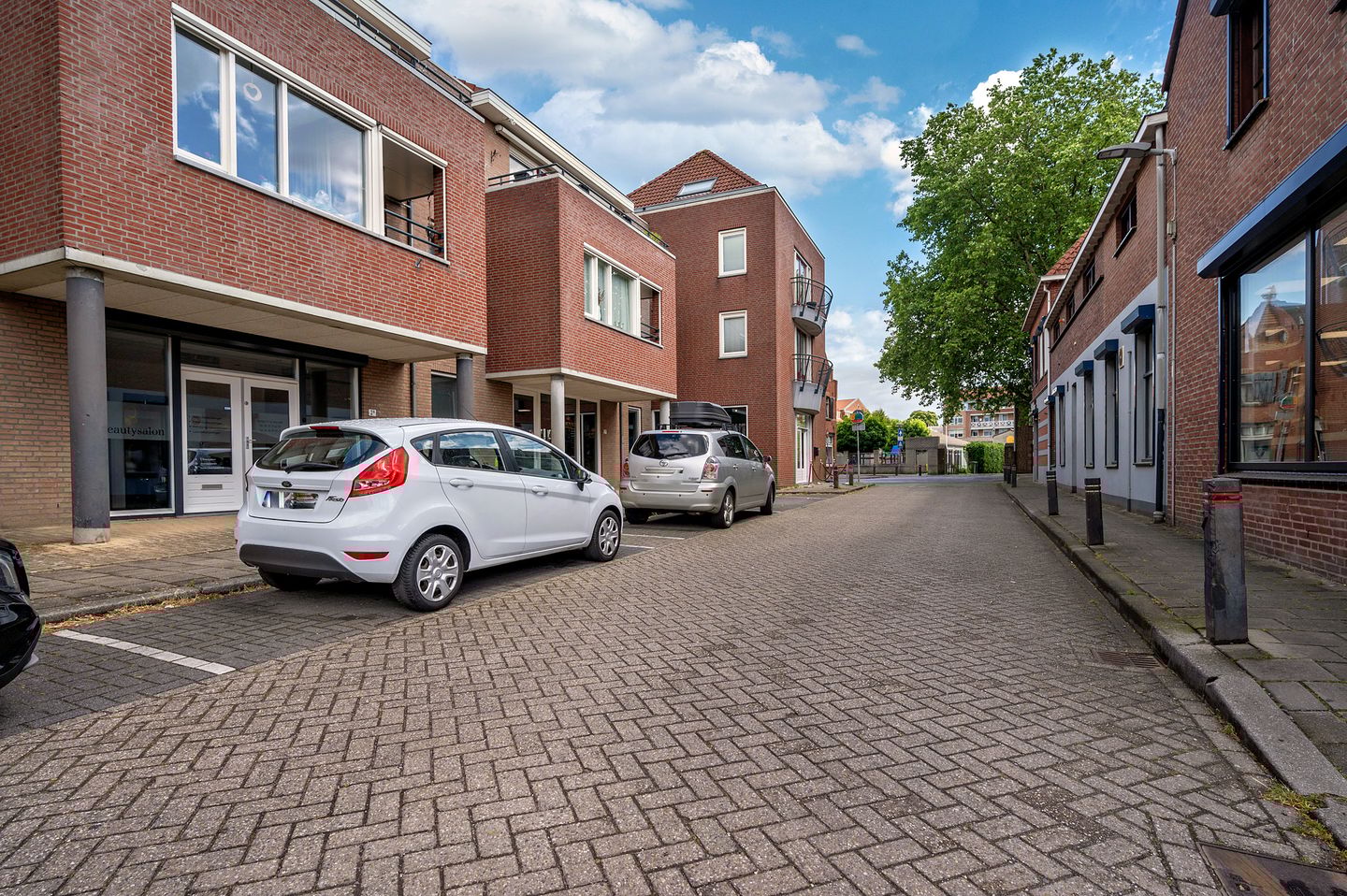 Foto 34 van 1e Graaf van Loonstraat 17-B