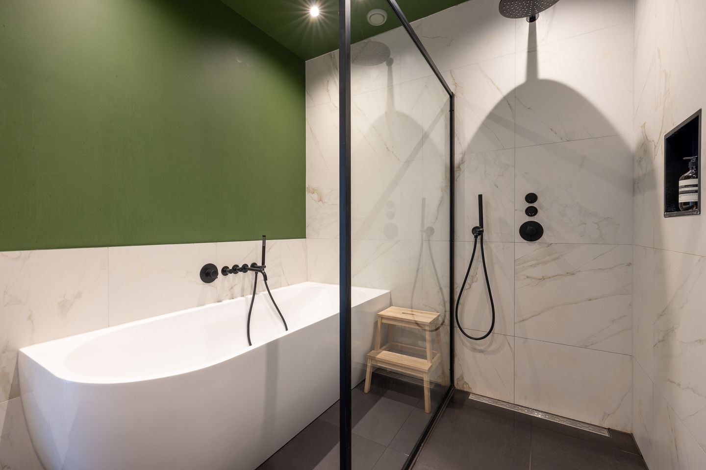 Photo 25 of Essenburgsingel 104-B