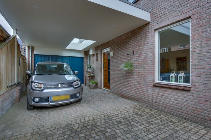 Foto 3 van Kalmoes 1