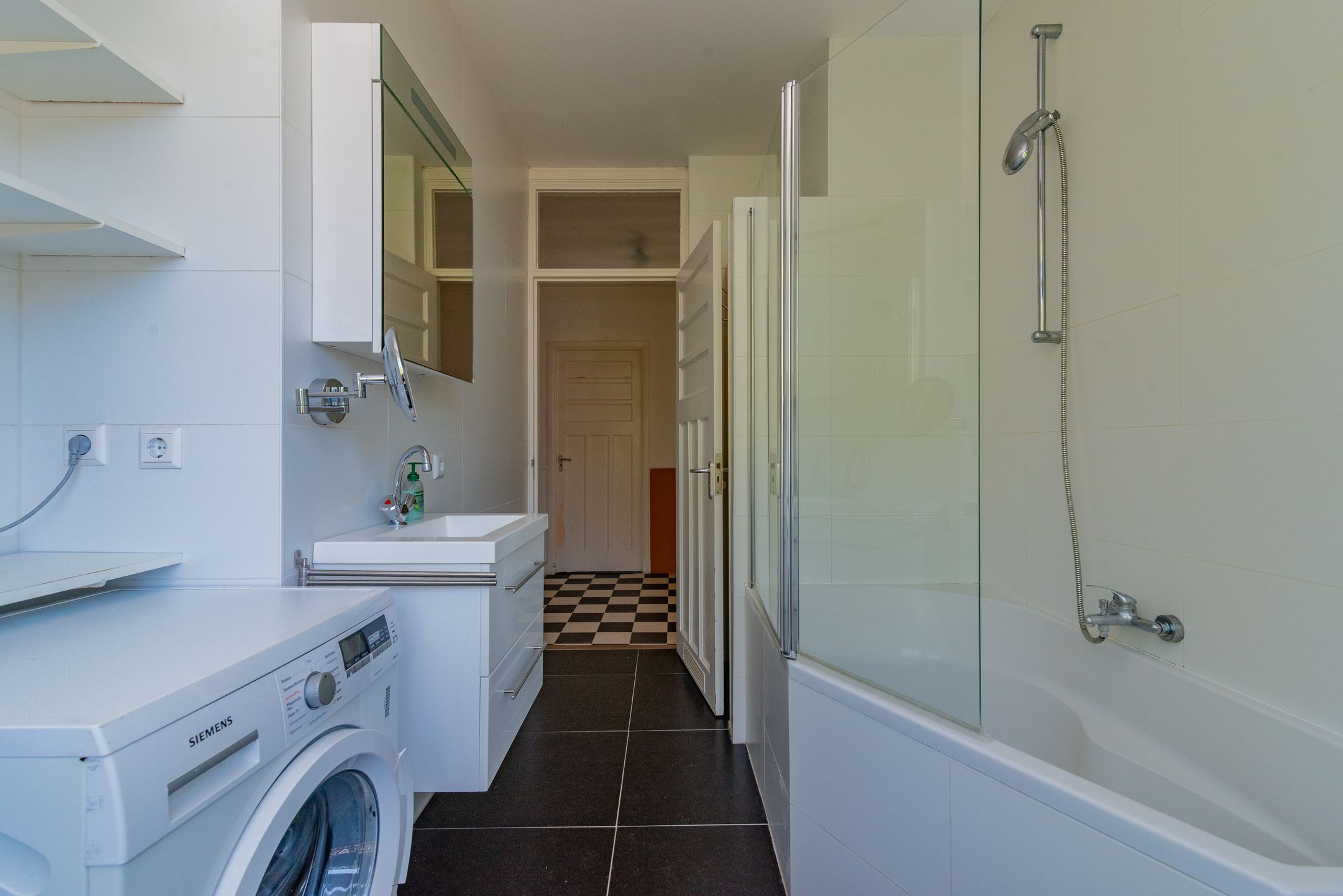 Foto 15 van Akeleistraat 69