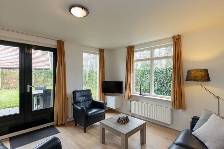 Foto 8 van Karelsdijk 2-A31