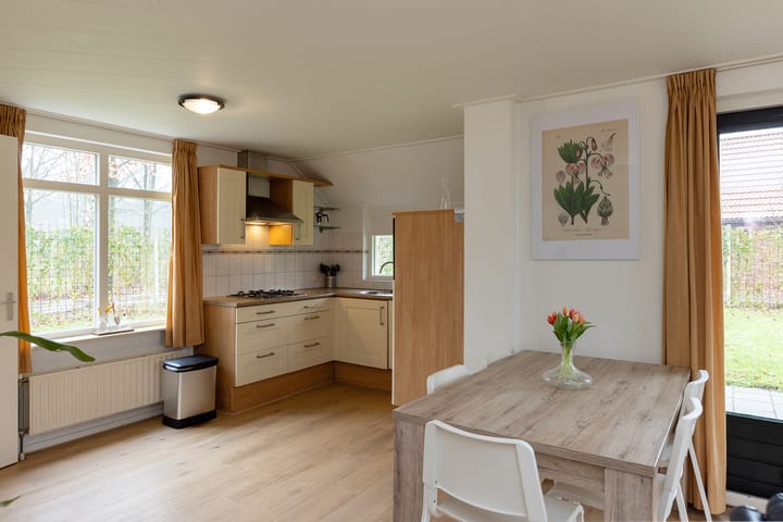 Foto 9 van Karelsdijk 2-A31