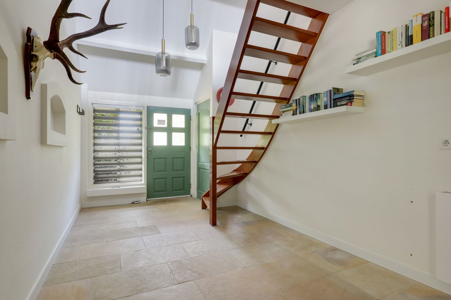 Photo 14 of Hamelbergstraat 4