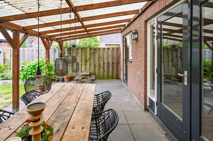 Foto 17 van Nachtegaalstraat 4