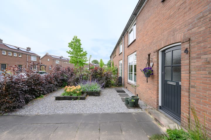 Foto 23 van Nachtegaalstraat 4