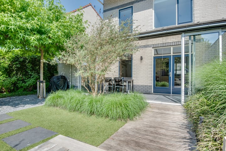 Foto 27 van Meester Happensoenlaan 9