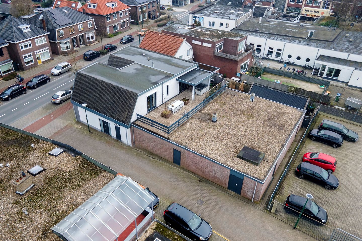View photo 3 of Zandstraat 143