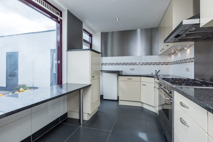 Foto 12 van Caldenbornstraat 9