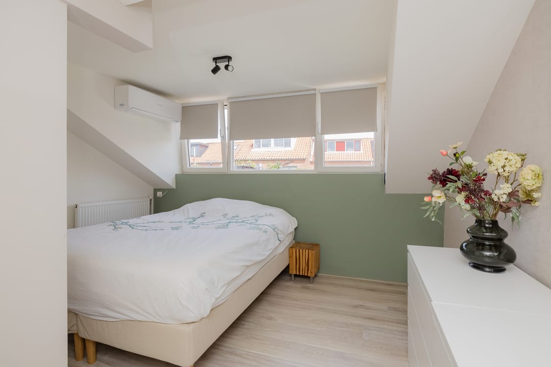 Foto 17 van De Langestraat 10