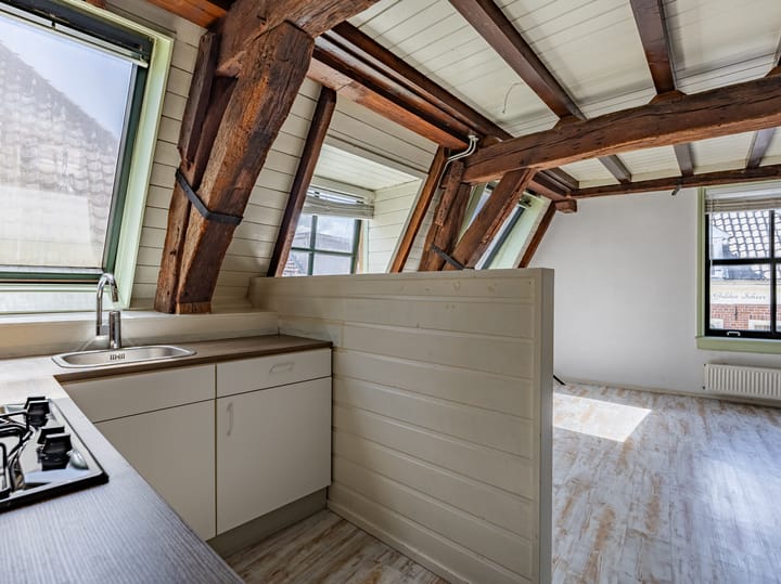 Photo 6 of Rodetorenstraat 11